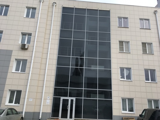 Снять  помещение свободного назначения