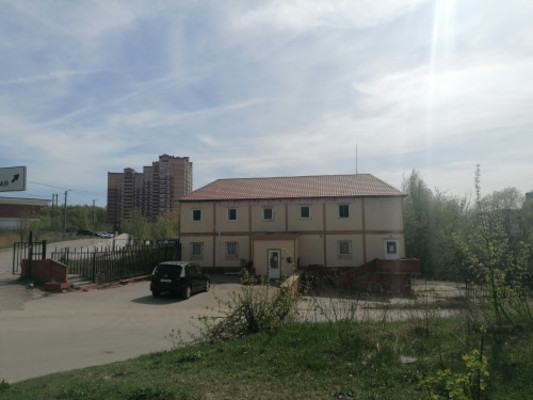 Снять  помещение свободного назначения