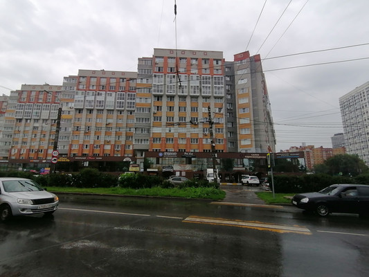 Снять  помещение свободного назначения