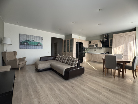 Купить 3-комнатную квартиру