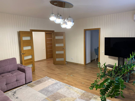 Купить 3-комнатную квартиру