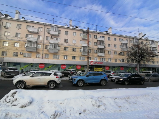 Снять  торговое помещение