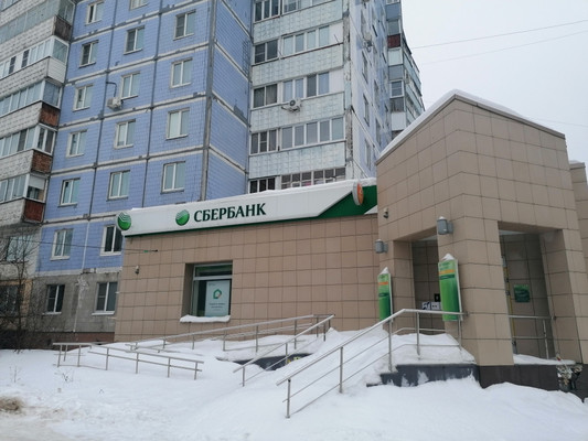 Снять  помещение свободного назначения