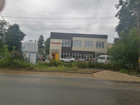 Снять  помещение свободного назначения